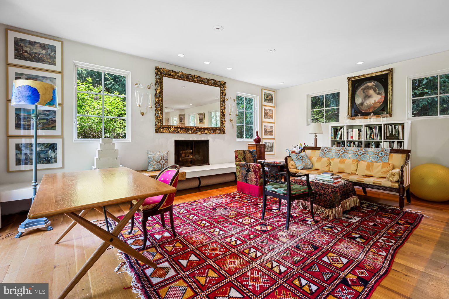 OVERLOOK - Residential