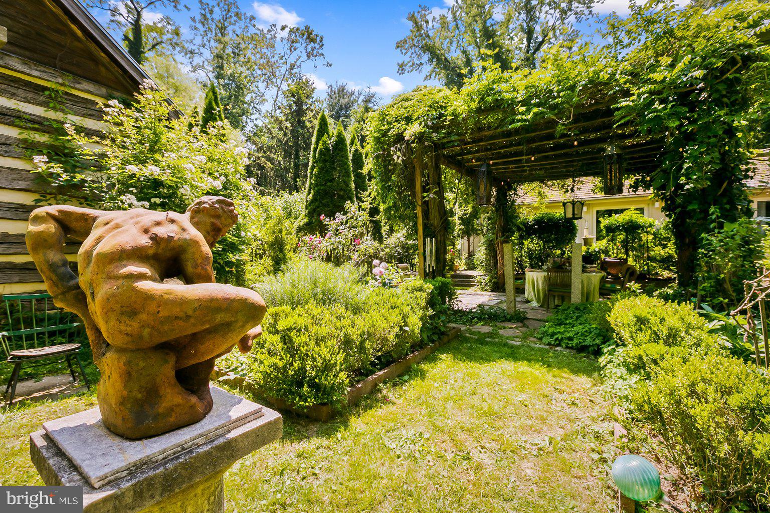 OVERLOOK - Residential