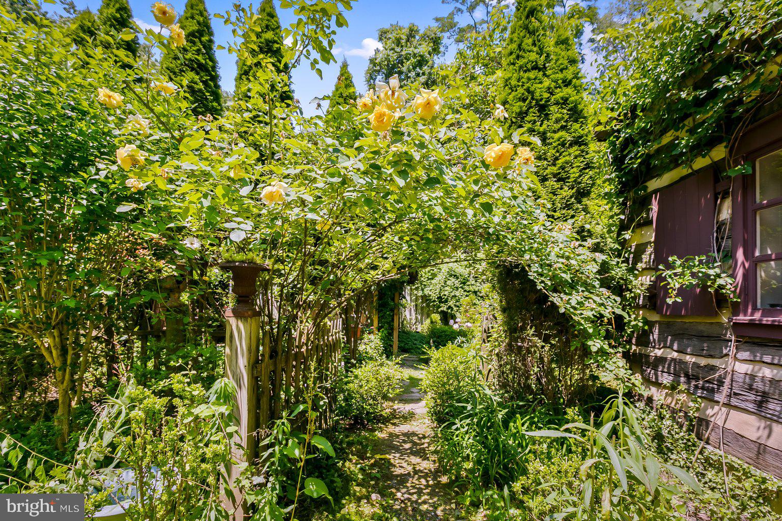 OVERLOOK - Residential