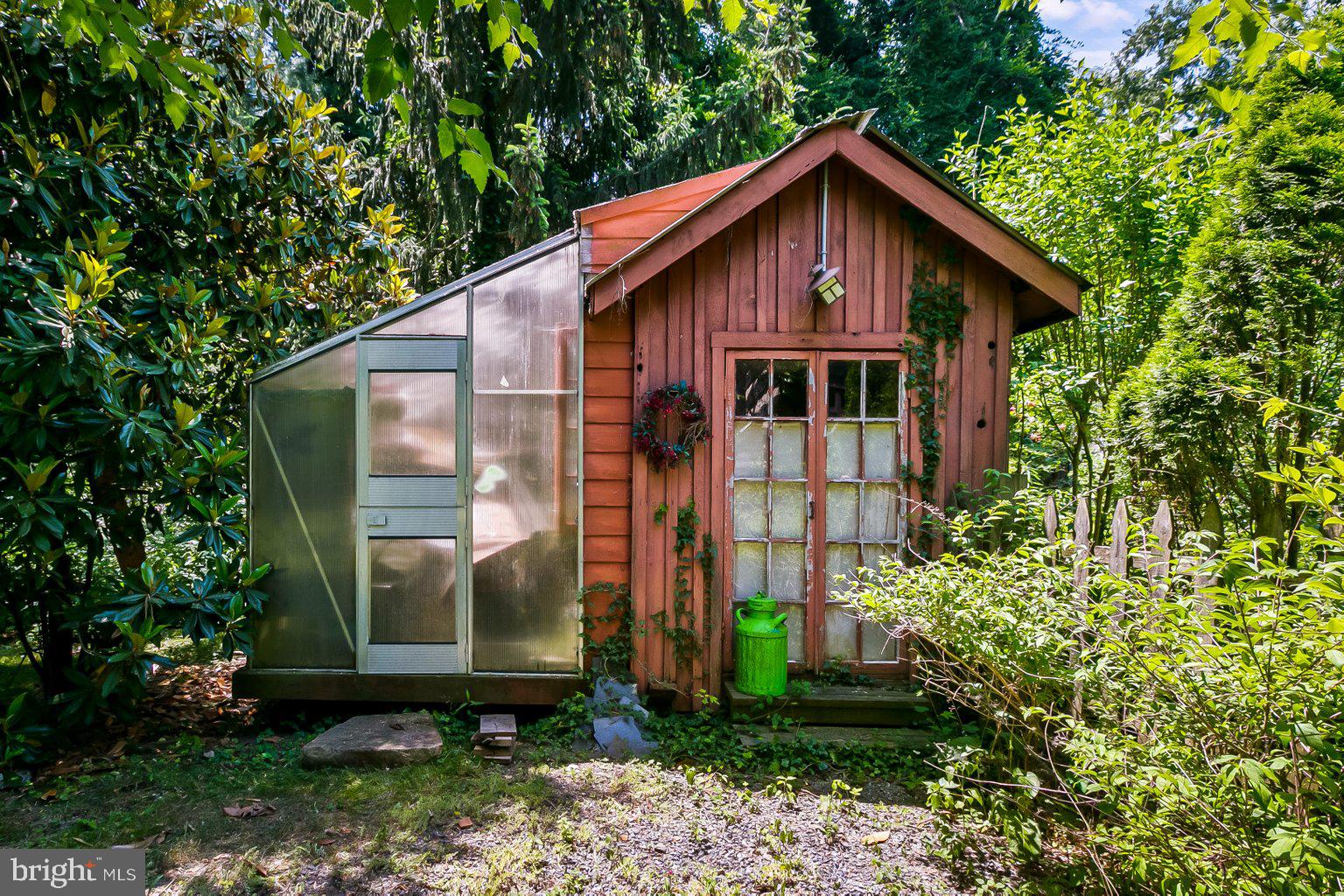 OVERLOOK - Residential