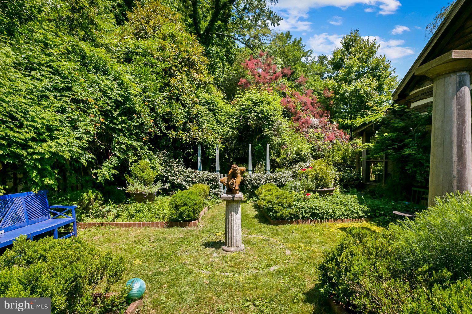 OVERLOOK - Residential