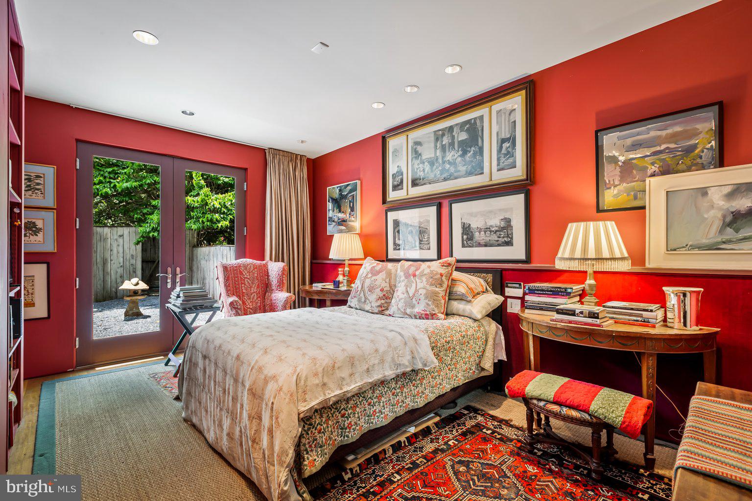 OVERLOOK - Residential