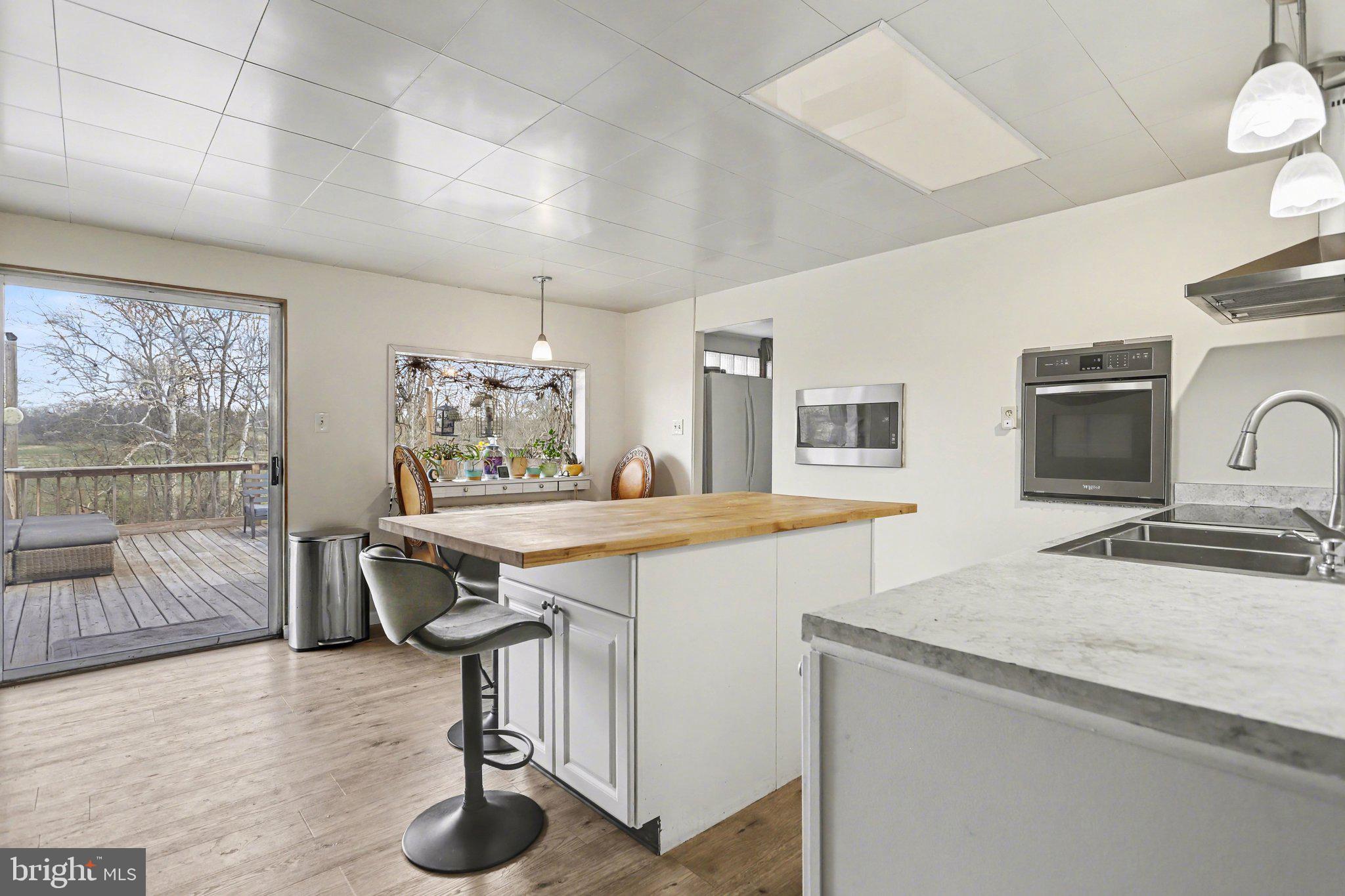 NONE, RURAL - Residential