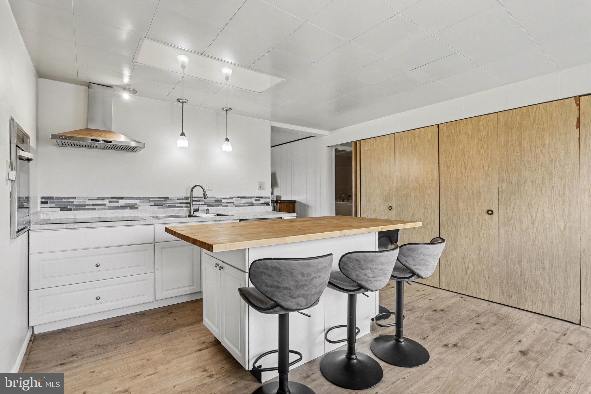 NONE, RURAL - Residential