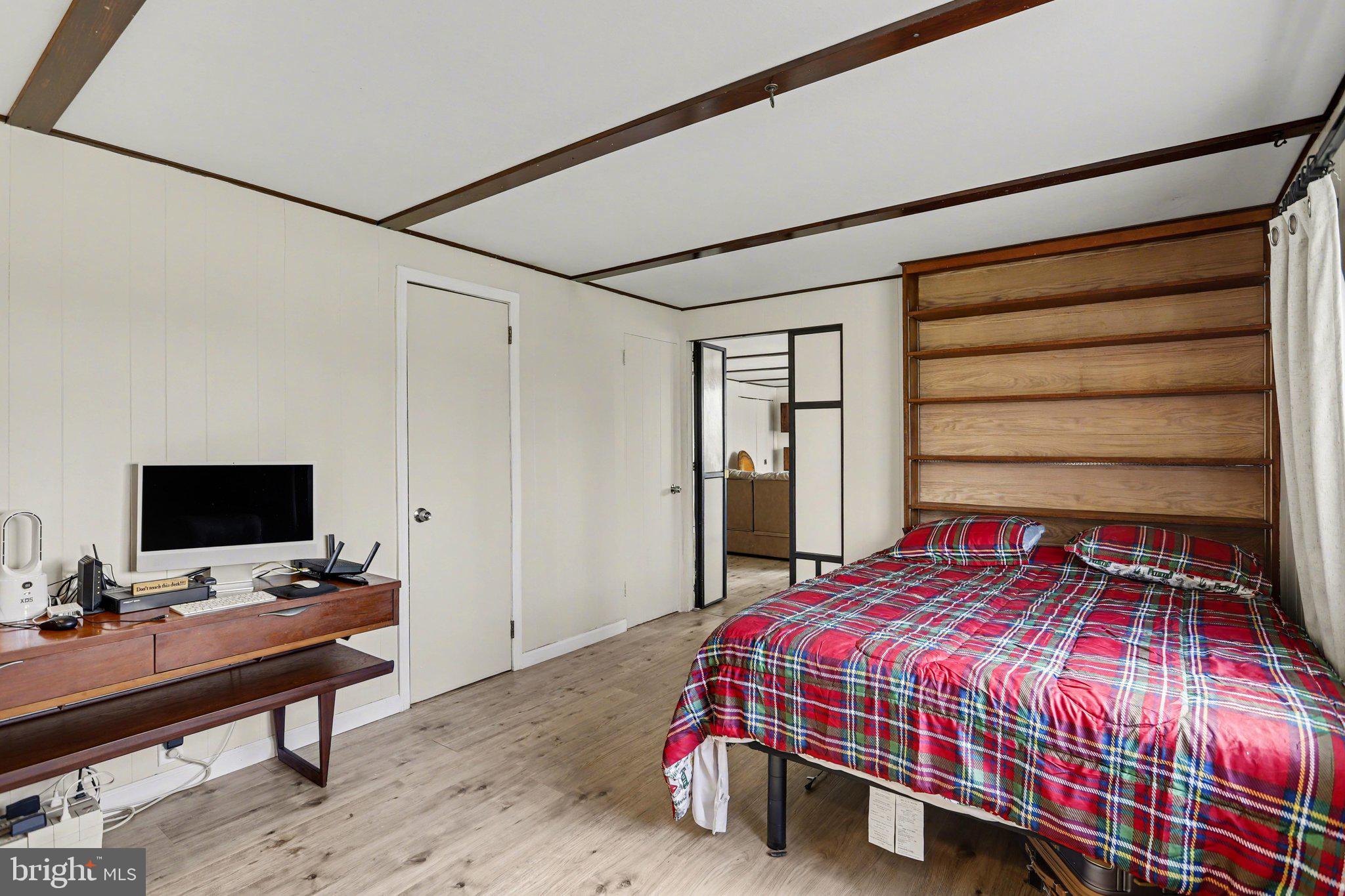 NONE, RURAL - Residential