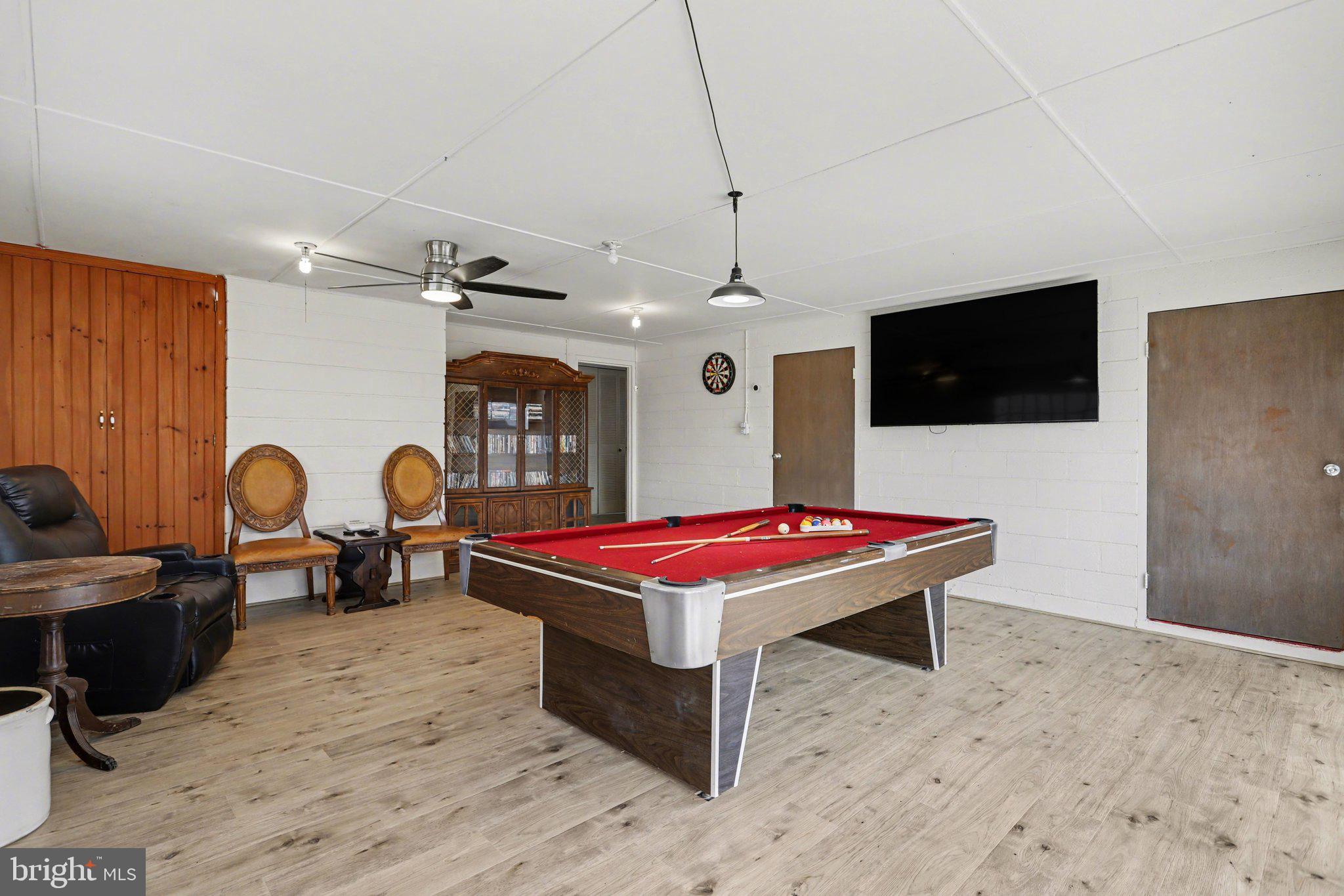 NONE, RURAL - Residential