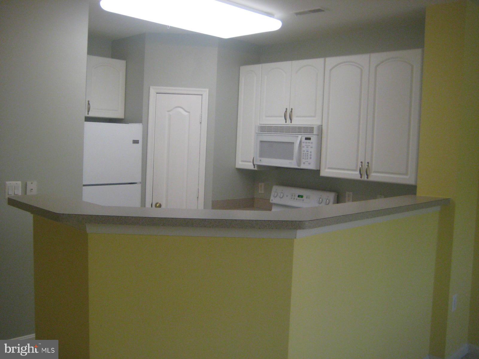 HIGH VIEW AT HUNT VALLEY - Residential Lease