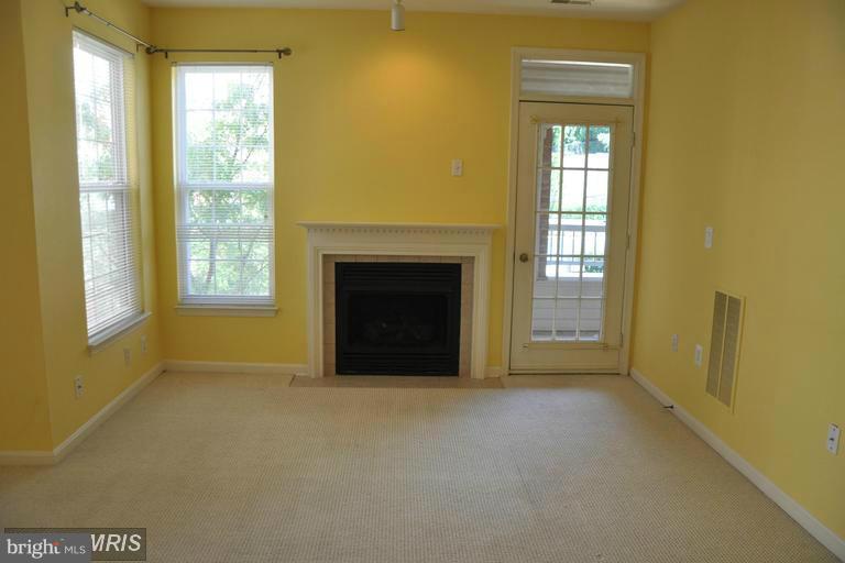 HIGH VIEW AT HUNT VALLEY - Residential Lease