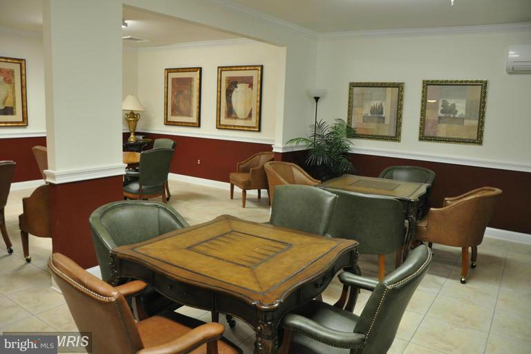 HIGH VIEW AT HUNT VALLEY - Residential Lease