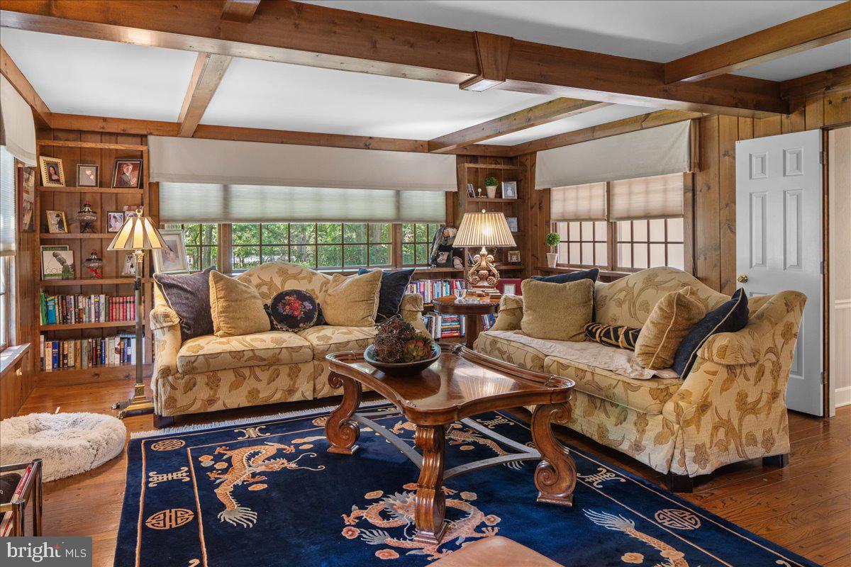 CEDAR GLEN - Residential