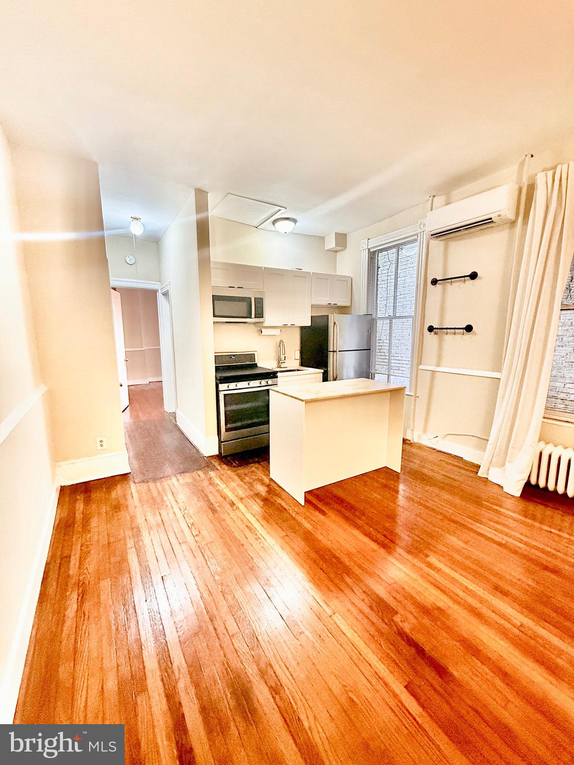 911 PRINCE STREET 2