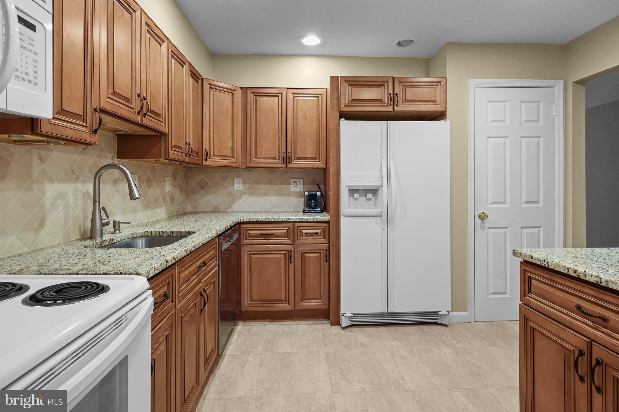 ARROWHEAD - Residential