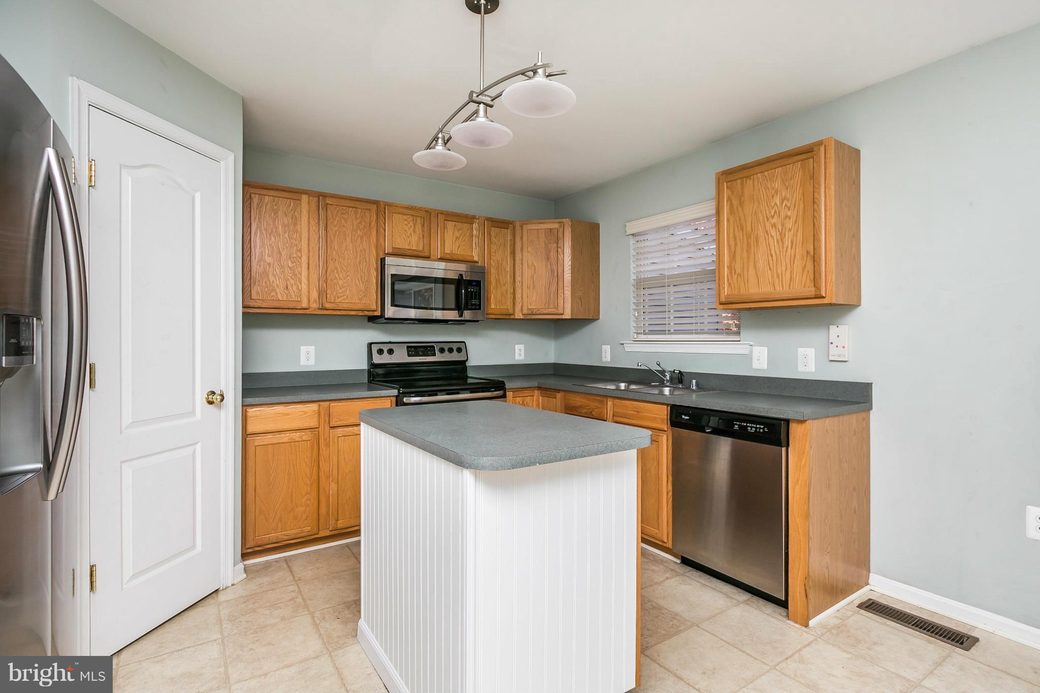 REISTERSTOWN VILLAGE - Residential