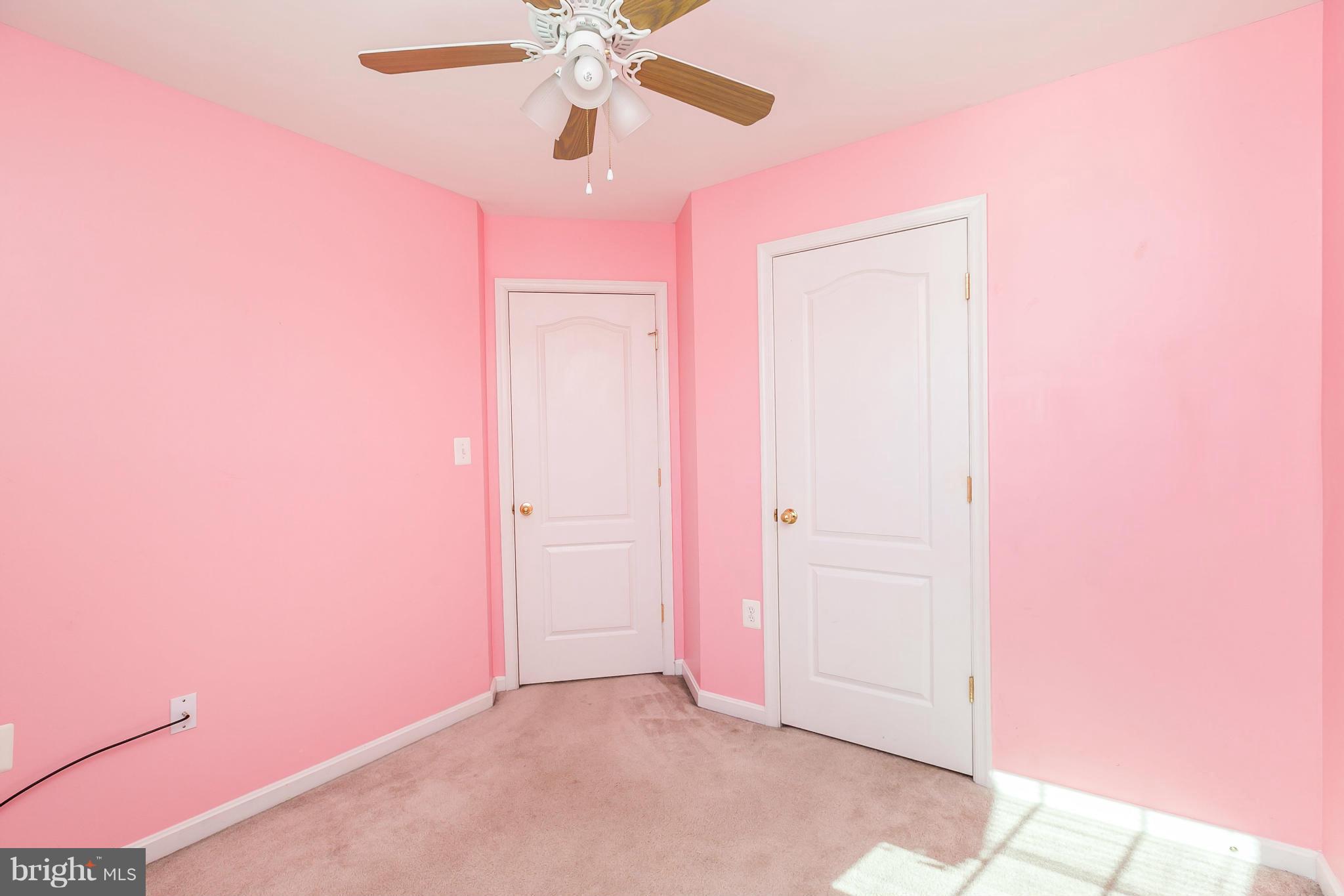 REISTERSTOWN VILLAGE - Residential