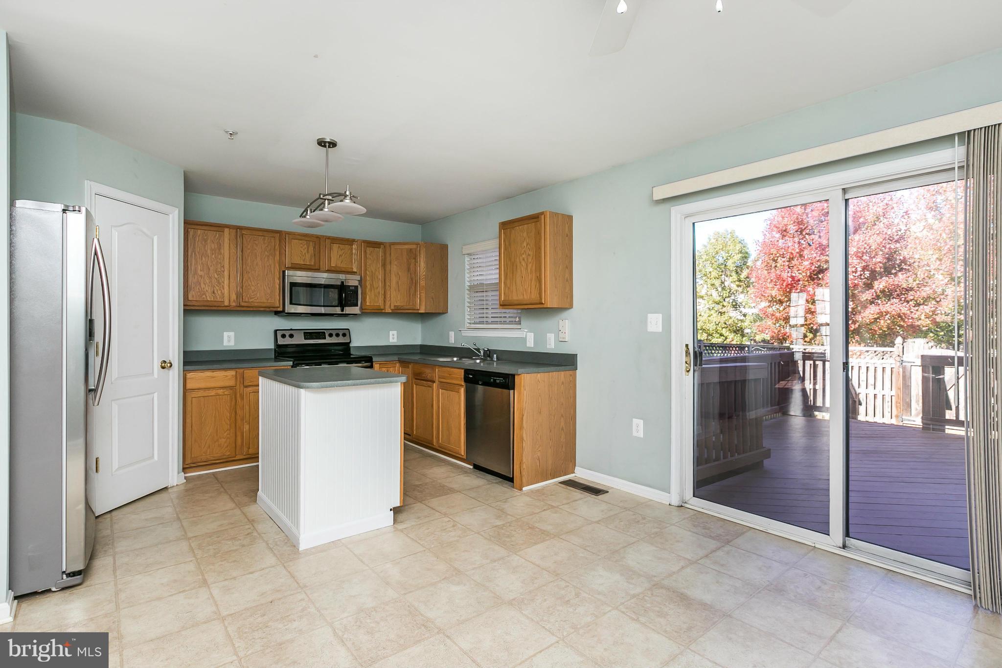 REISTERSTOWN VILLAGE - Residential