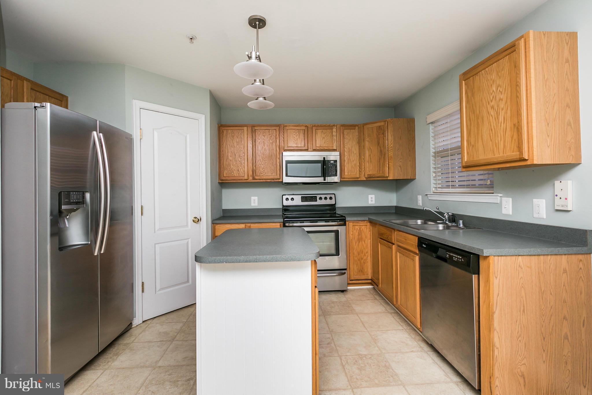 REISTERSTOWN VILLAGE - Residential