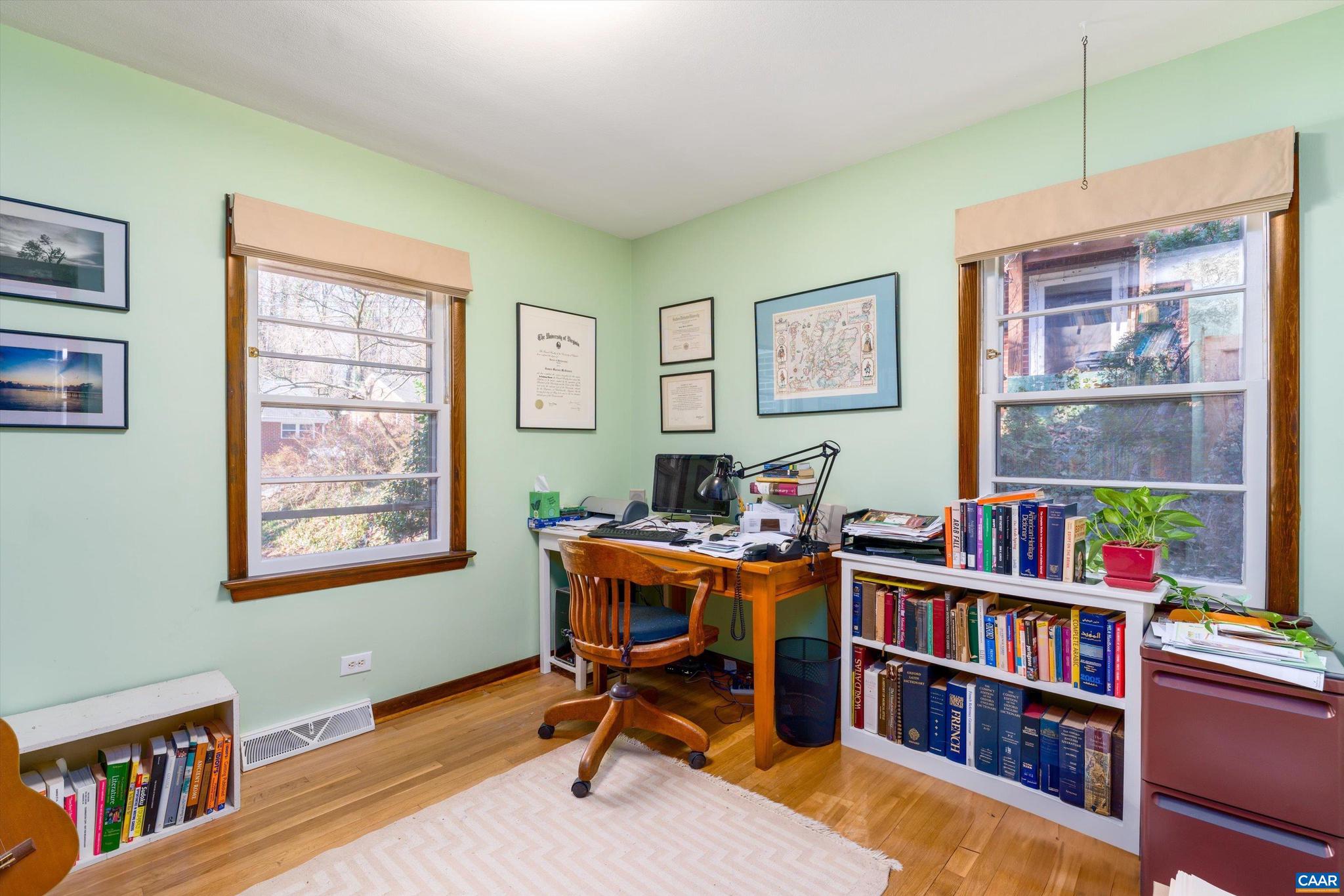 FOREST HILLS - Residential