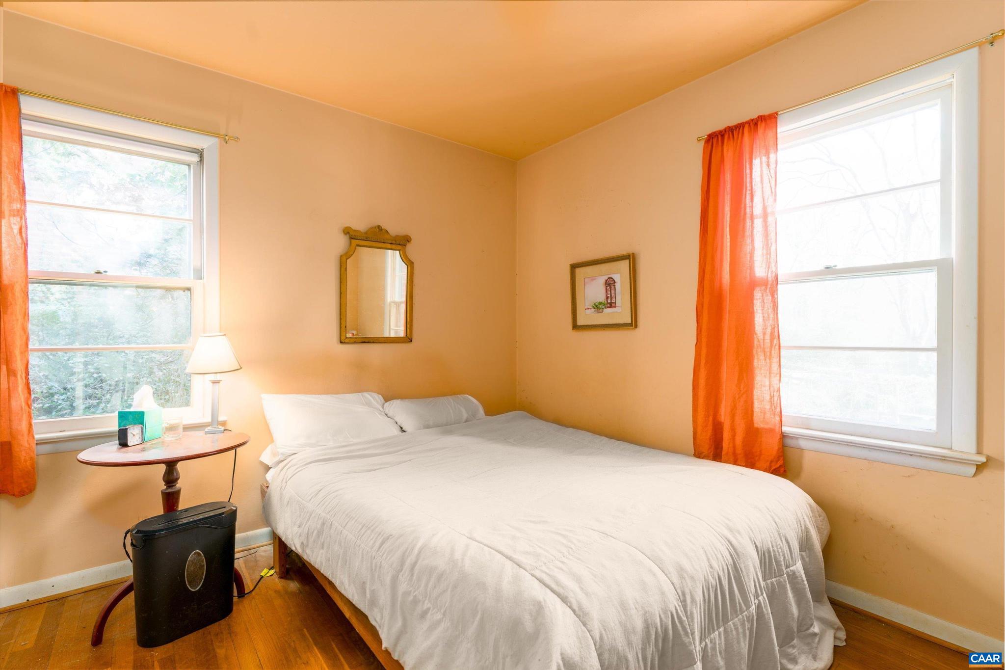 FOREST HILLS - Residential