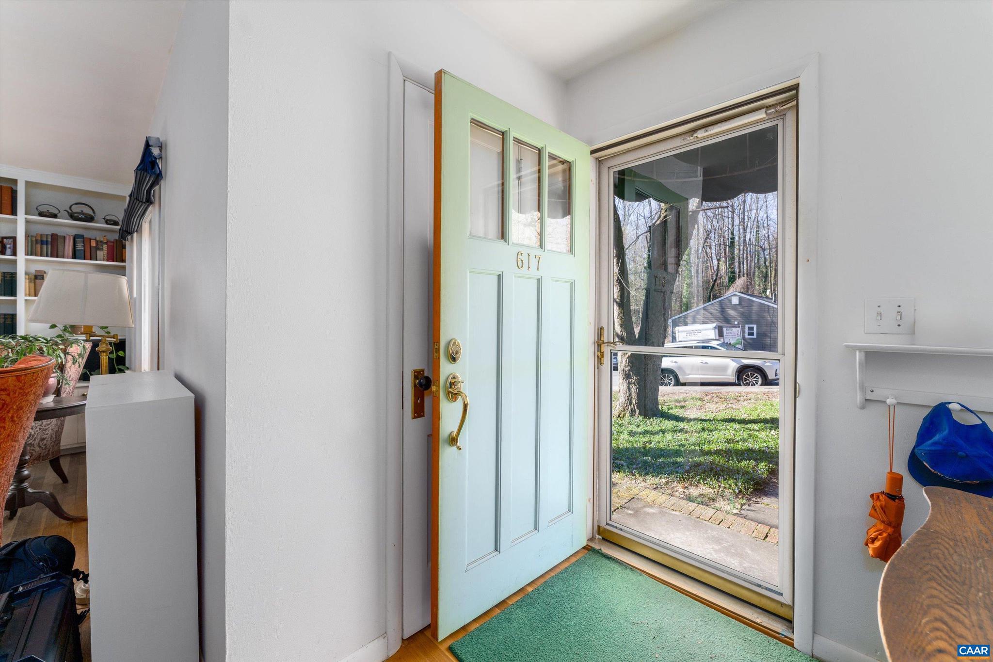 FOREST HILLS - Residential