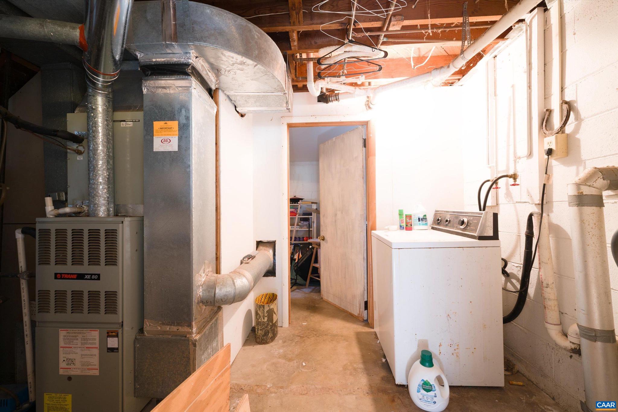 FOREST HILLS - Residential