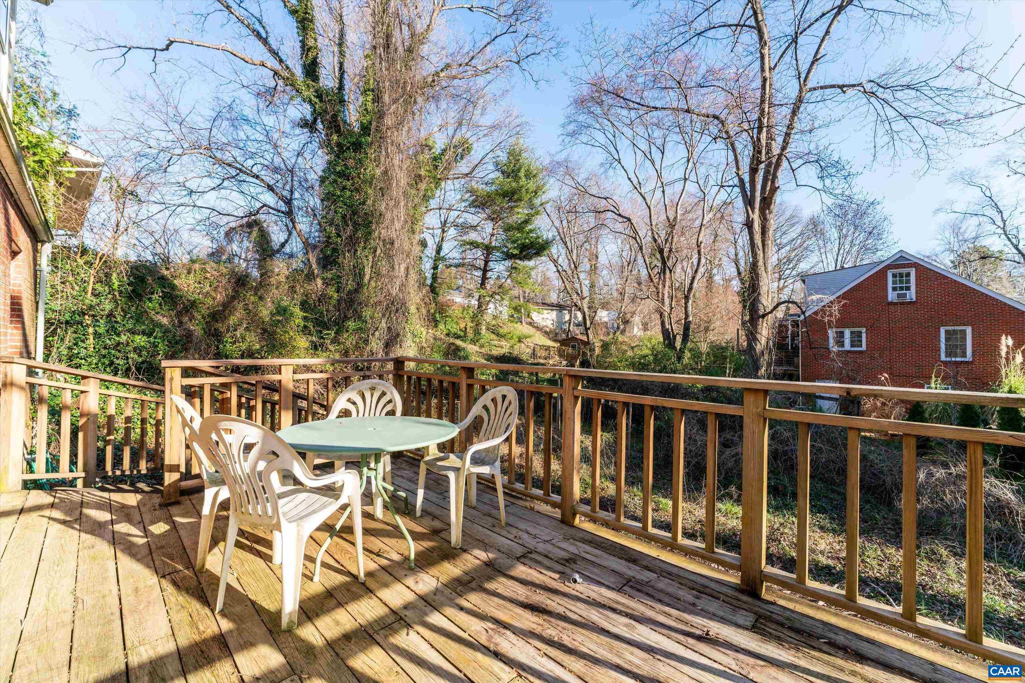 FOREST HILLS - Residential