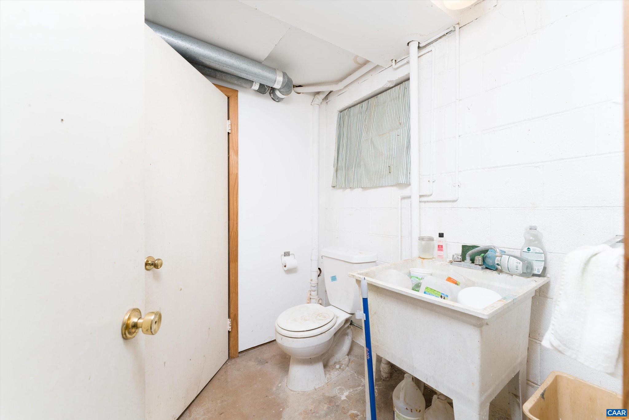 FOREST HILLS - Residential