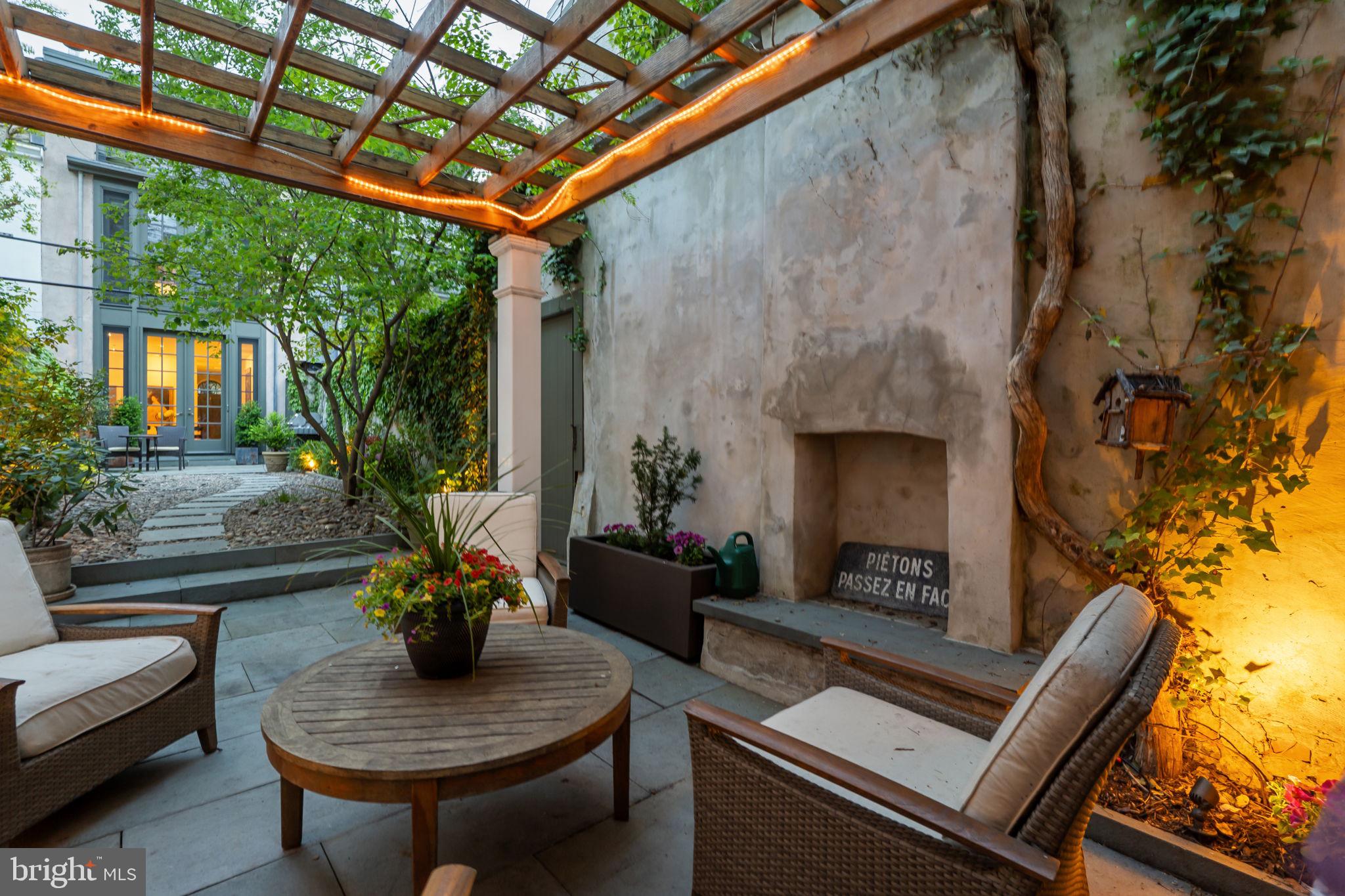 FITLER SQUARE - Residential
