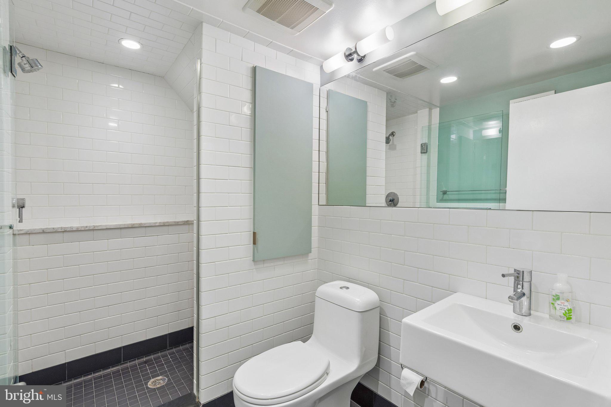 FITLER SQUARE - Residential