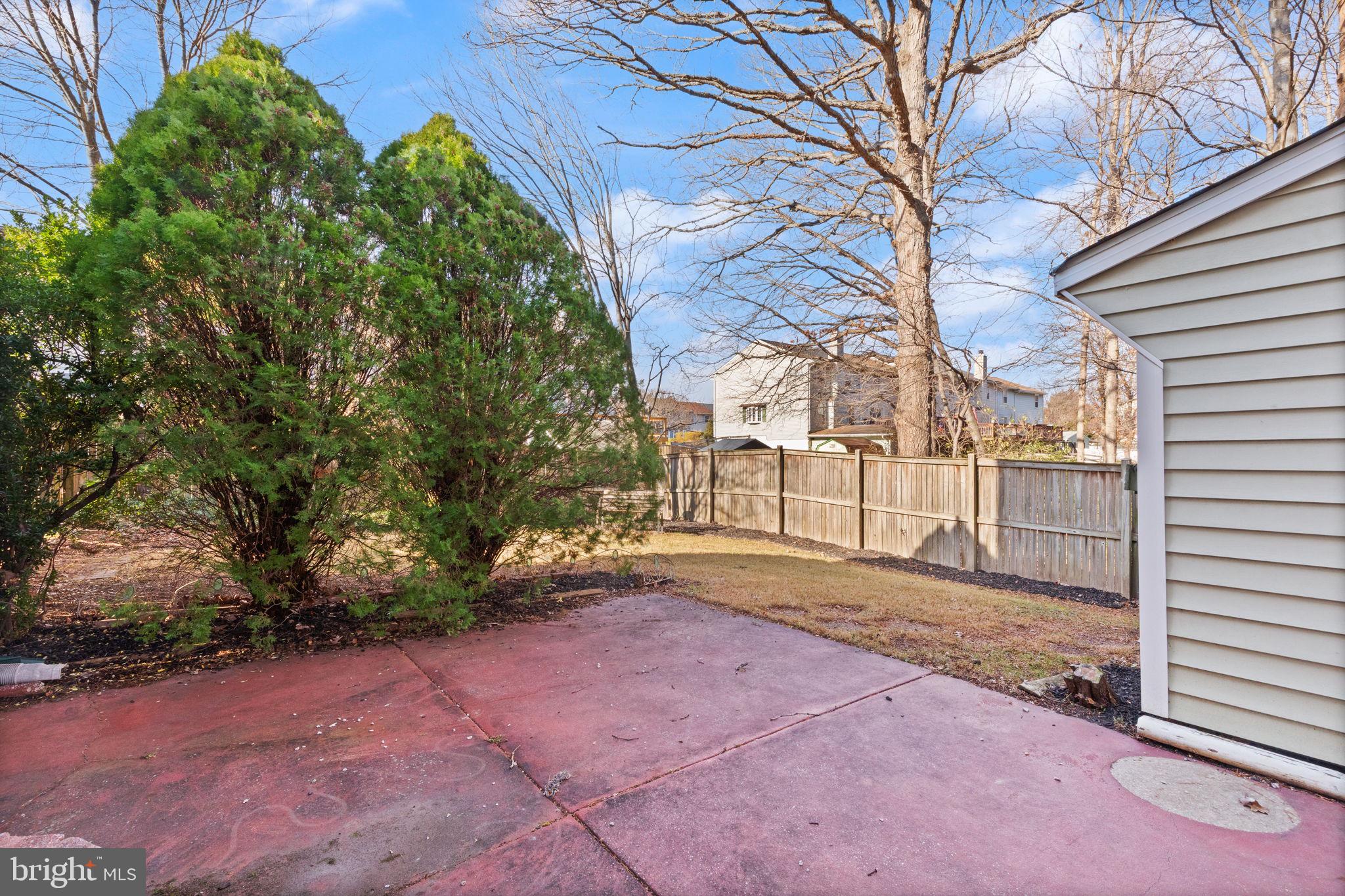 NORTH GATE HALL - Residential