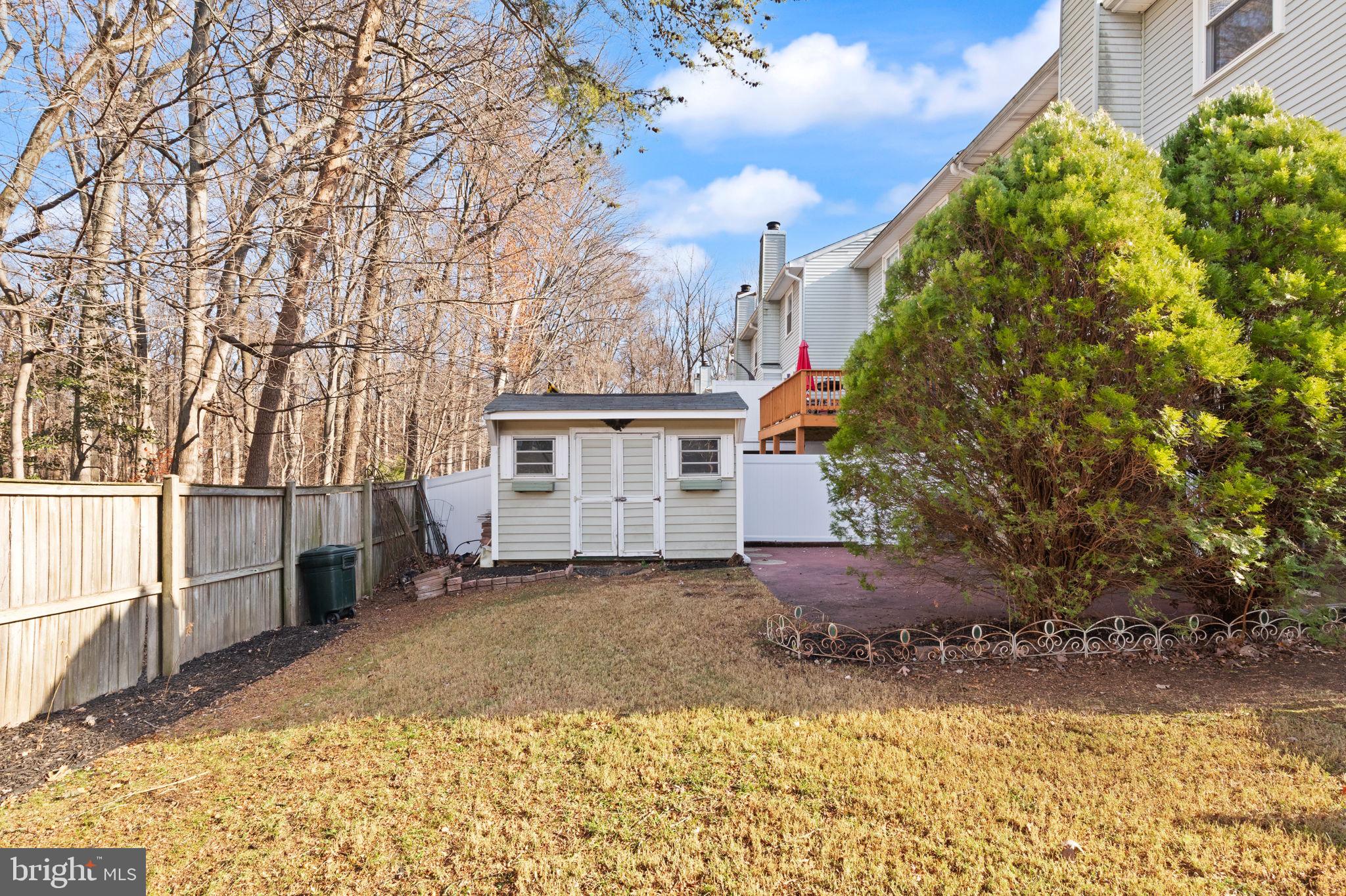 NORTH GATE HALL - Residential