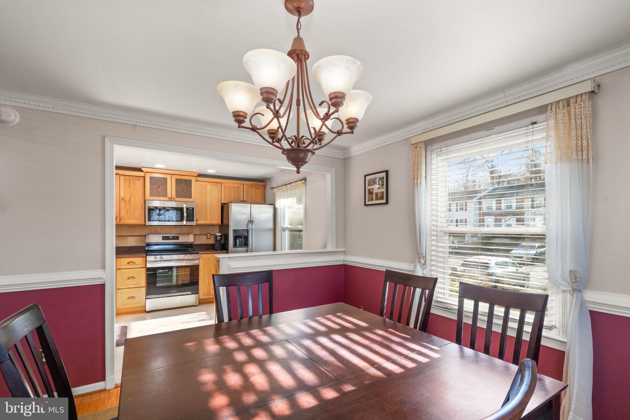 NORTH GATE HALL - Residential