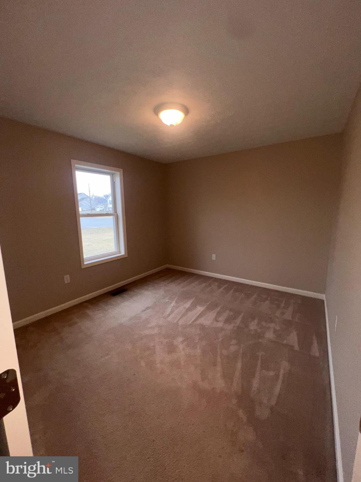 BRIAR RUN - Residential Lease