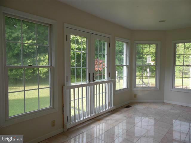 WHITE MARSH - Residential