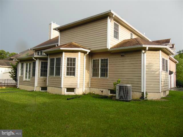 WHITE MARSH - Residential