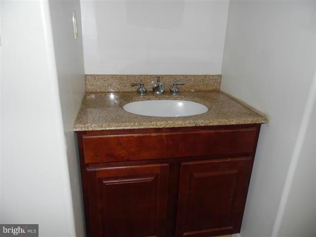 WHITE MARSH - Residential