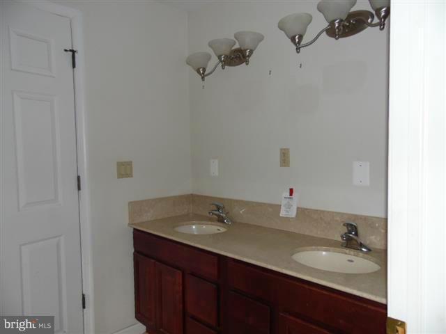 WHITE MARSH - Residential