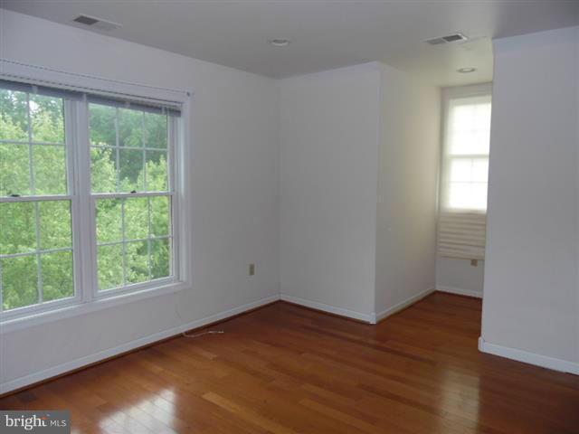 WHITE MARSH - Residential