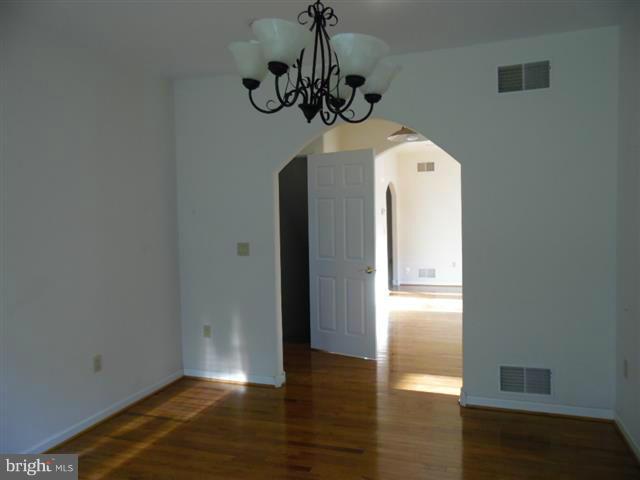 WHITE MARSH - Residential