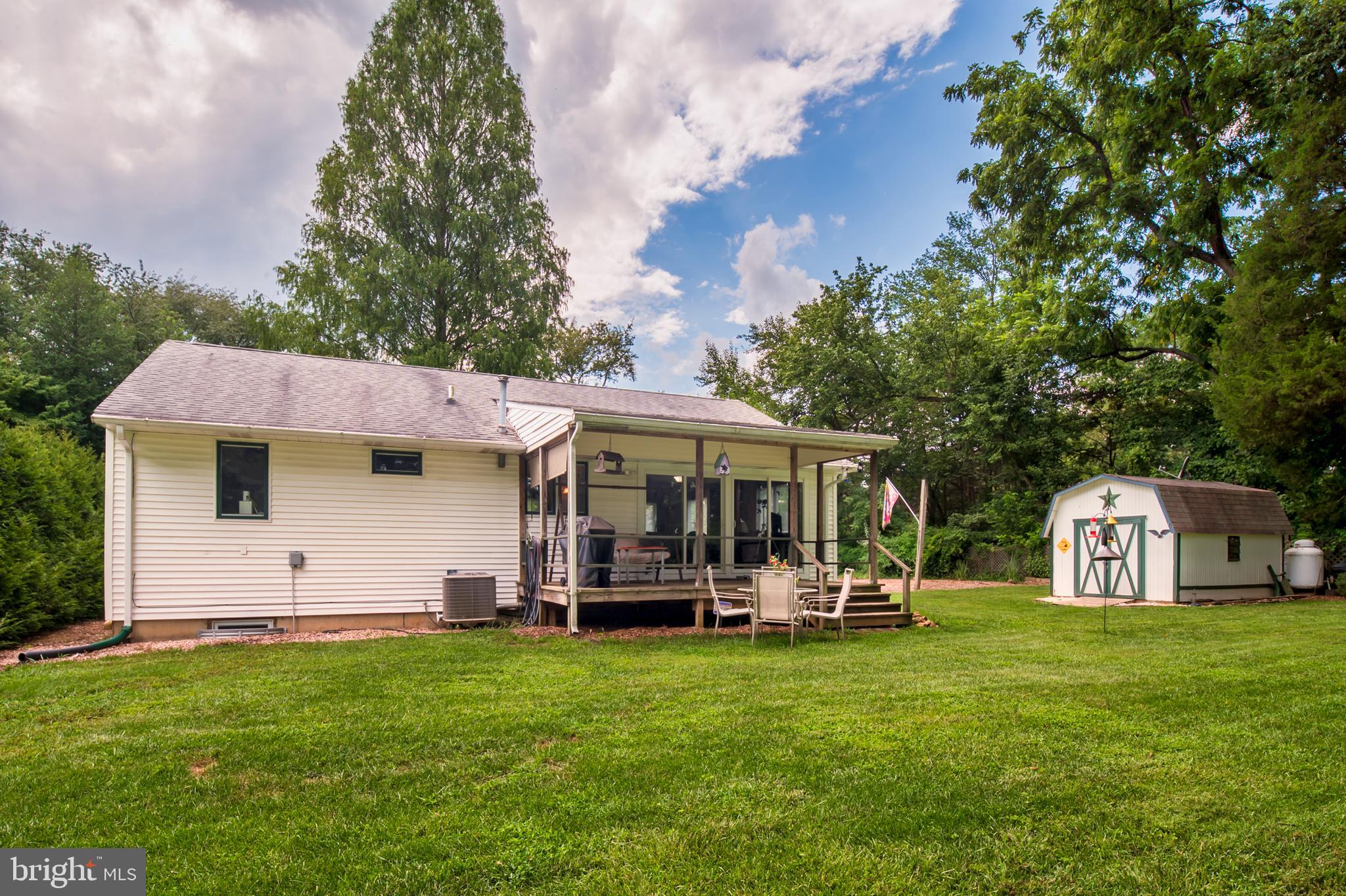 CHESTER HARBOR - Residential