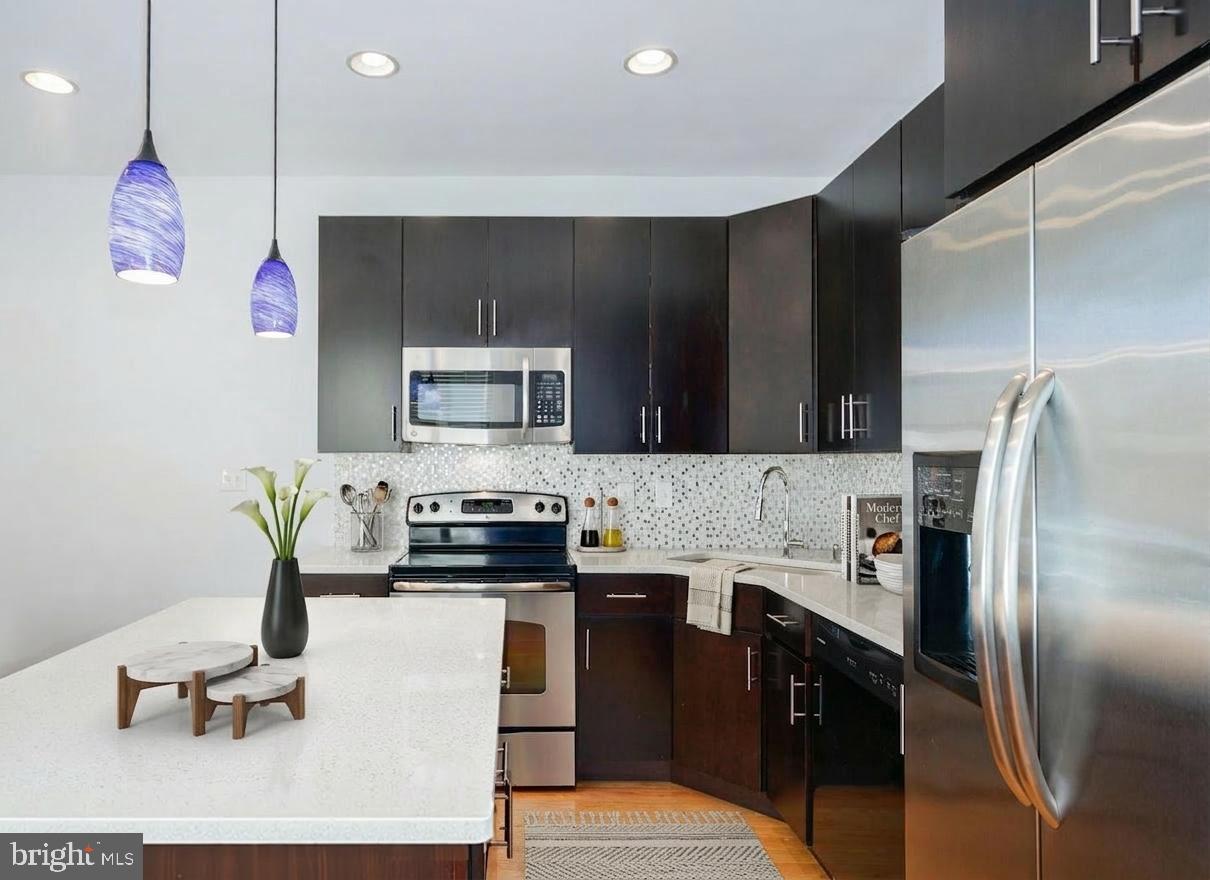 GRADUATE HOSPITAL - Residential