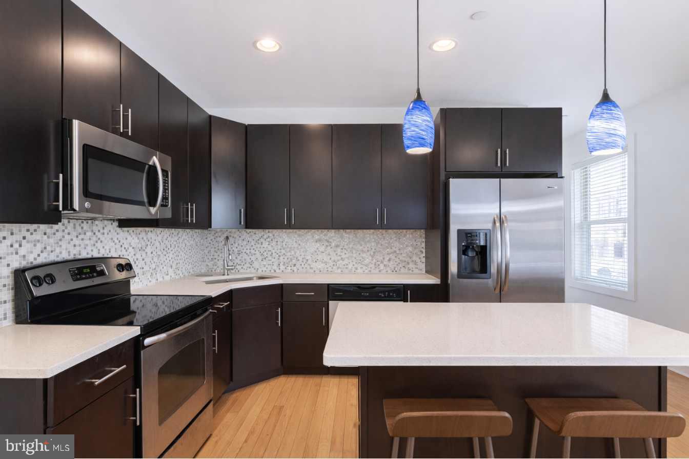 GRADUATE HOSPITAL - Residential