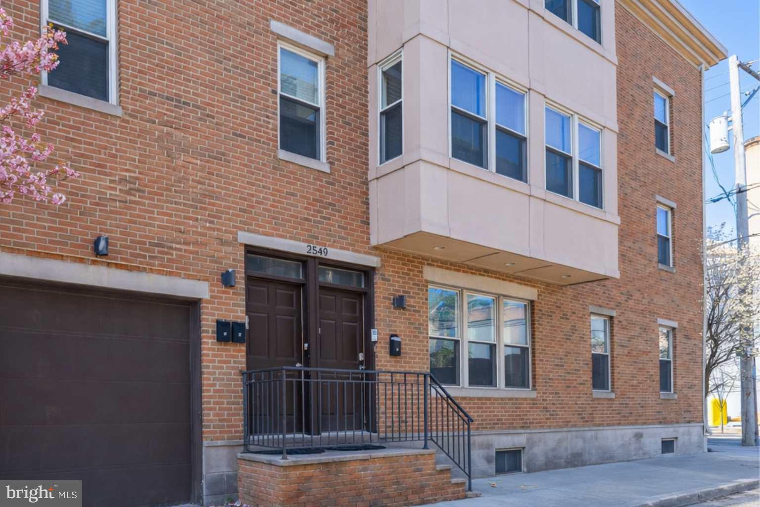 GRADUATE HOSPITAL - Residential