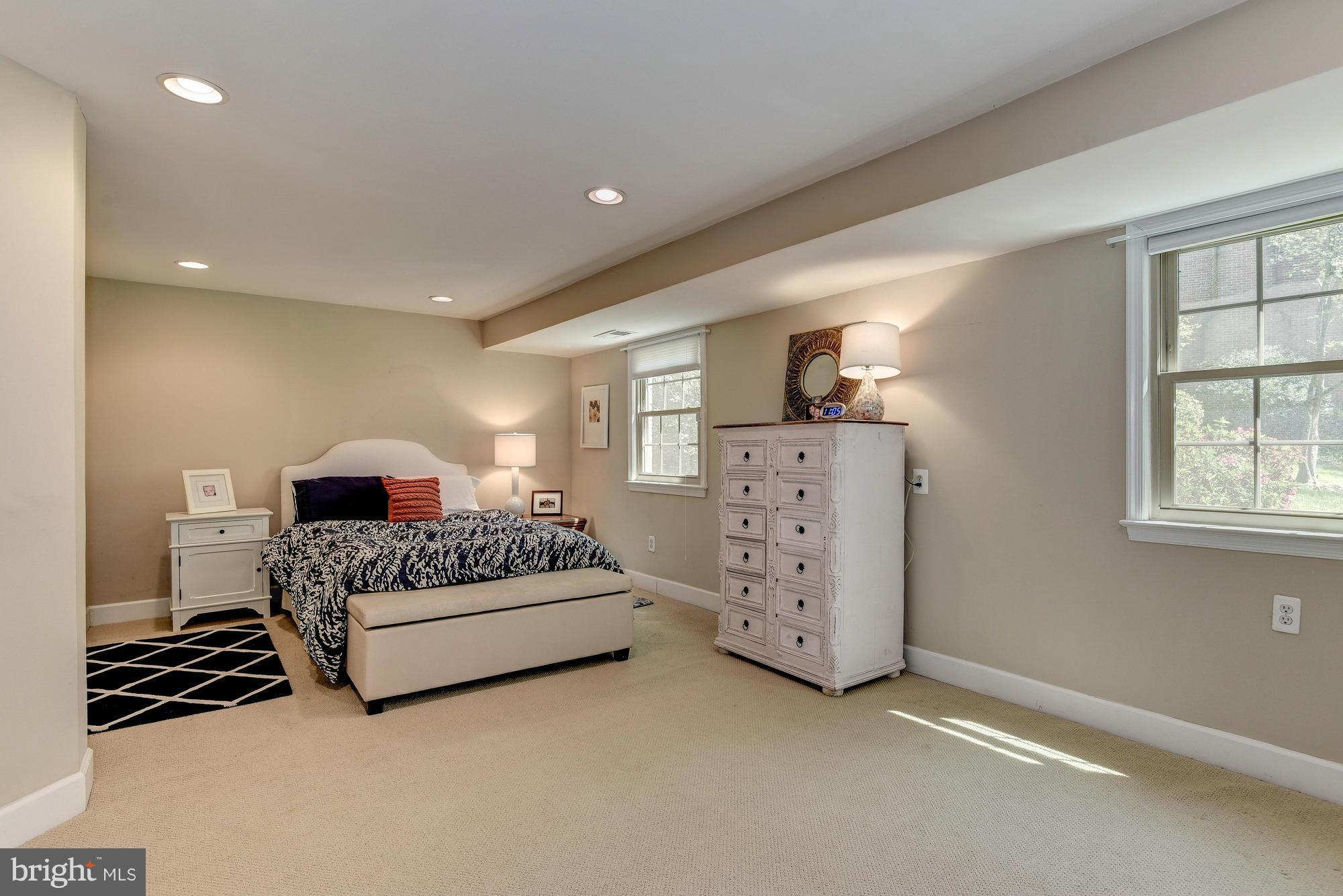 TIMBERLY - Residential