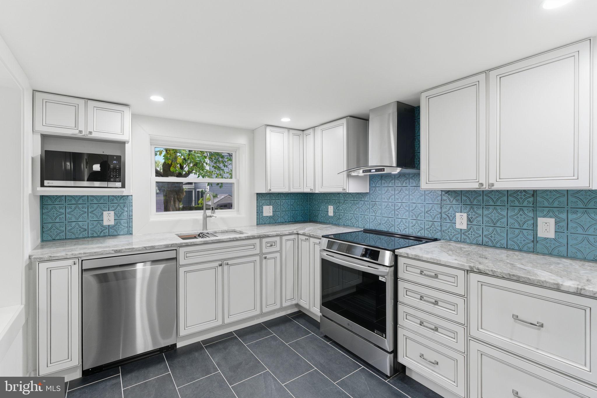 DOWNTOWN FREDERICK - Residential