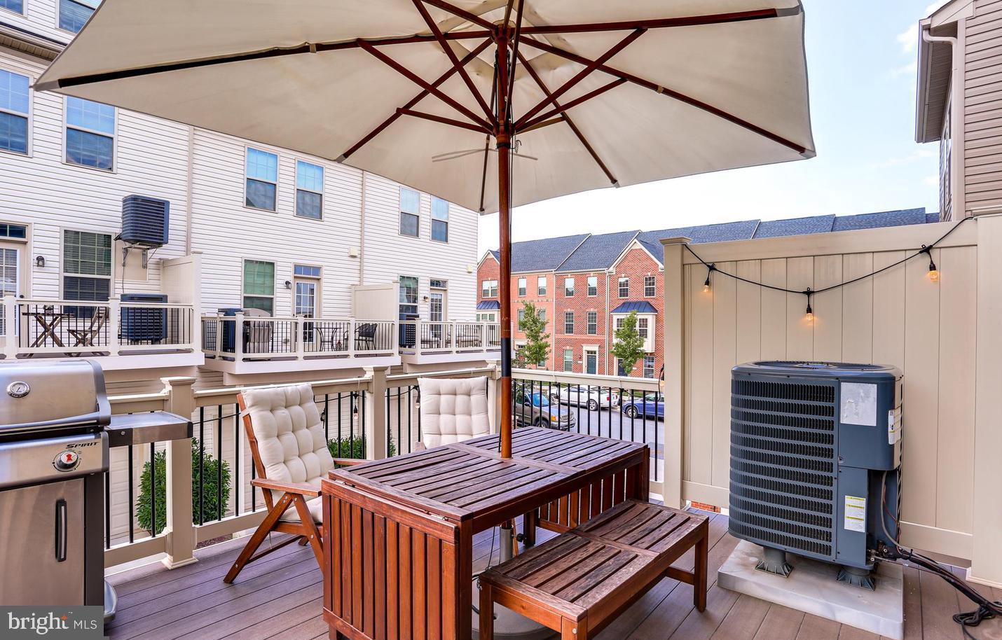 O'DONNELL SQUARE - Residential