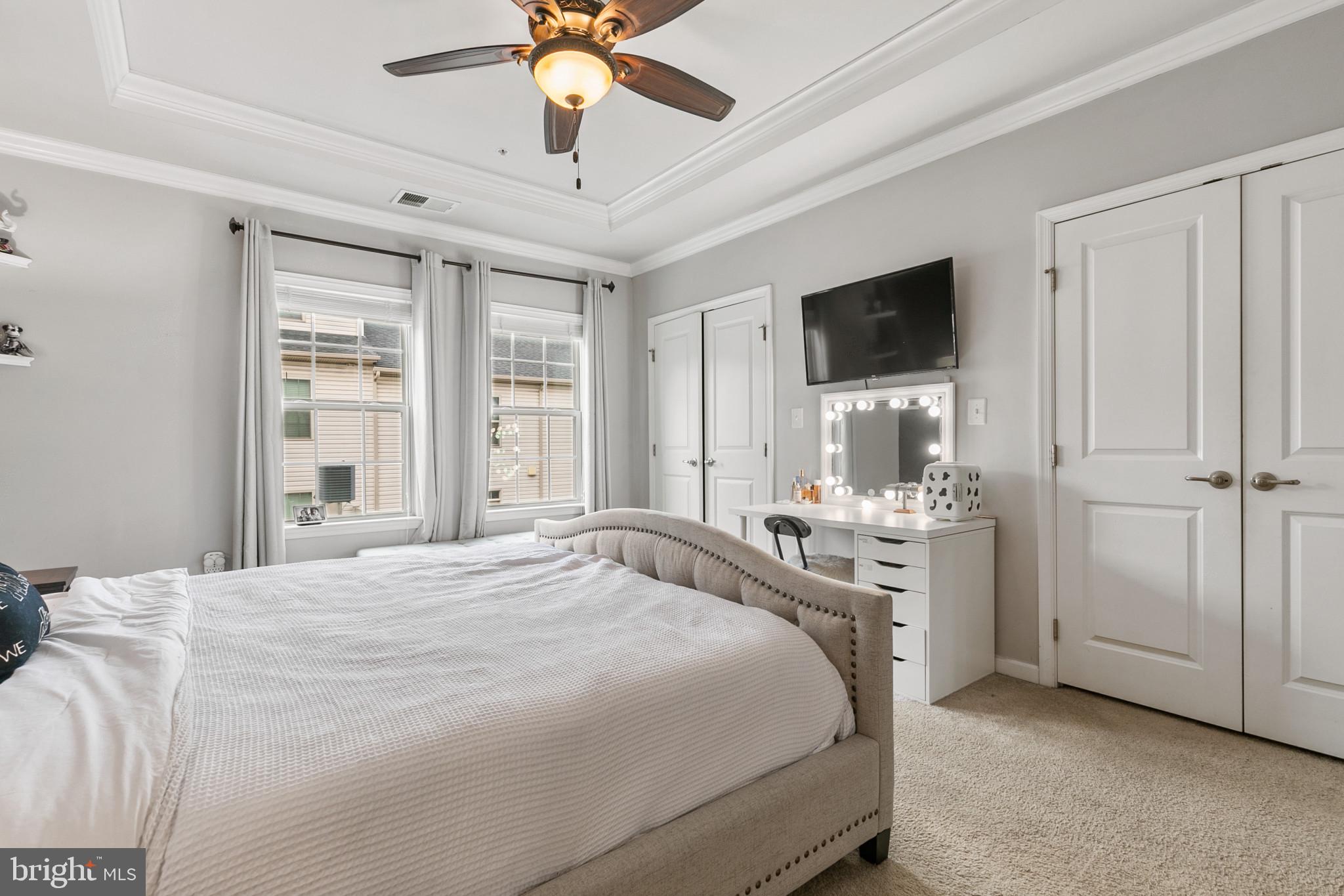 O'DONNELL SQUARE - Residential