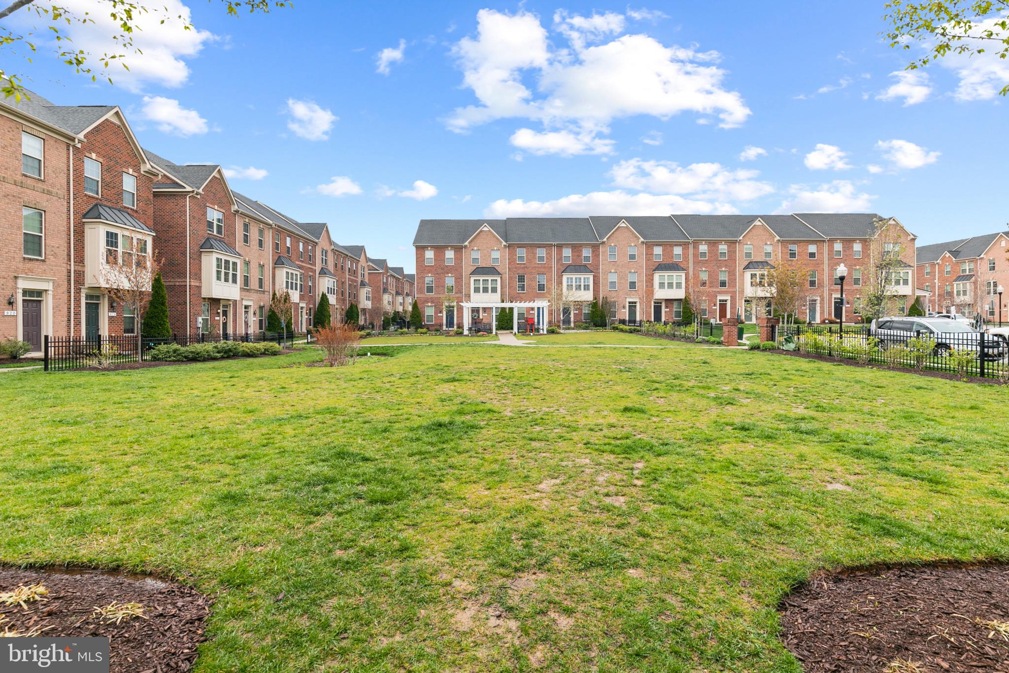 O'DONNELL SQUARE - Residential