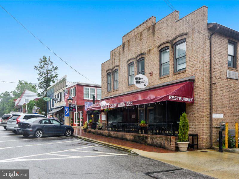 LAKE RIDGE - Residential