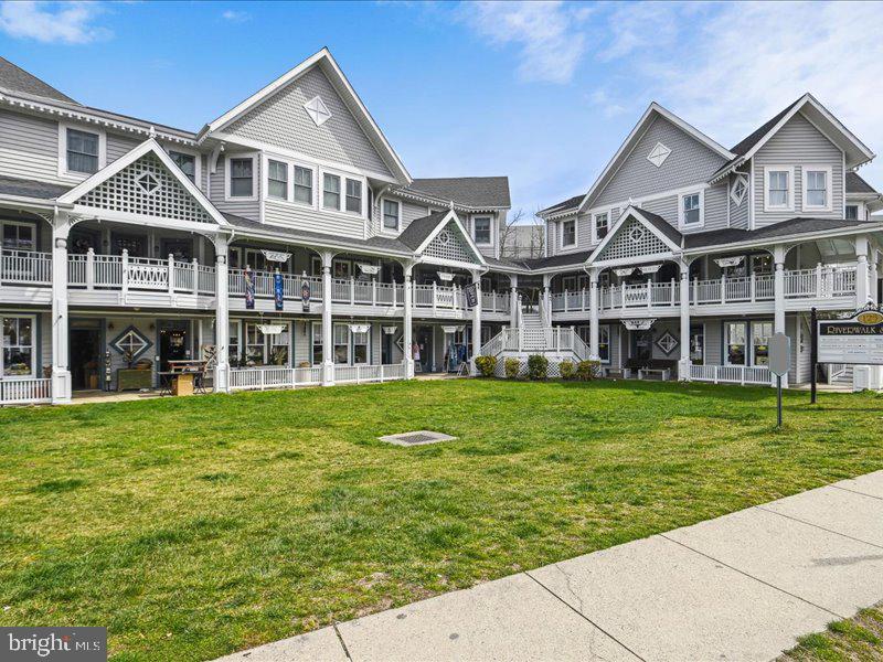 LAKE RIDGE - Residential