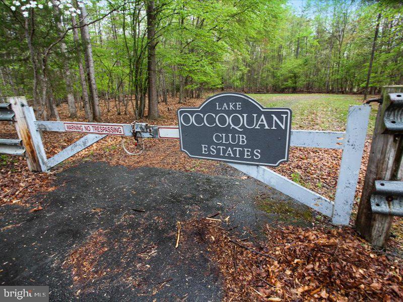 LAKE RIDGE - Residential